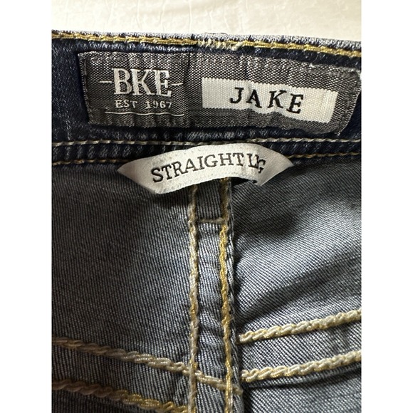 BKE Buckle Jeans Womens 30x30 Blue Denim Jake Straight Distressed Capri Ankle - Picture 6 of 16